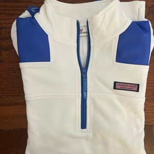 Vineyard Vines White & Blue Quarter-zip